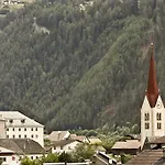 Haus Tirol 4* Ried im Oberinntal