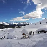 Penzion Haus Tirol Ried im Oberinntal