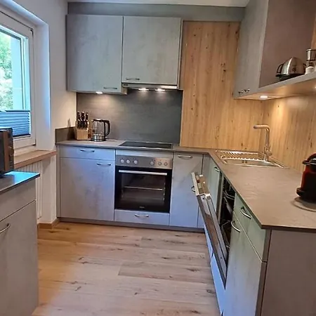 Pensjonat Haus Tirol 4*
