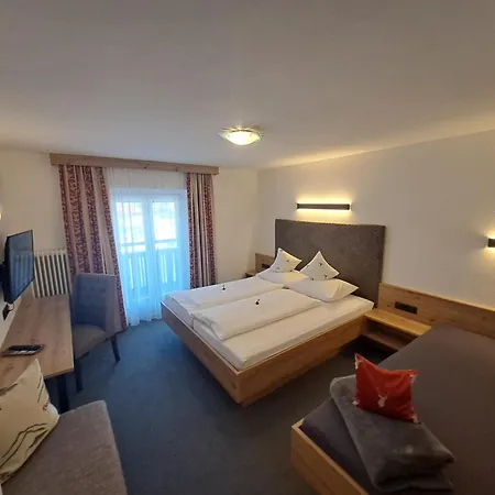 Penzion Haus Tirol Ried im Oberinntal