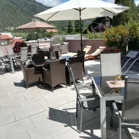 Haus Tirol Guest house