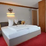 Haus Tirol 4* Ried im Oberinntal