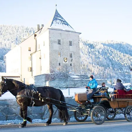 Haus Tirol Garni Gasthof *