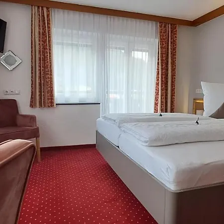 Haus Tirol Pensjonat 4*