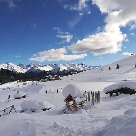 Pensjonat Haus Tirol Ried im Oberinntal